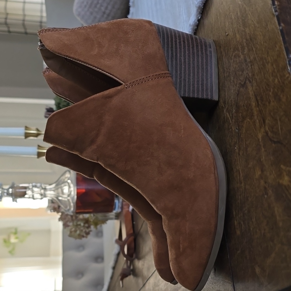 SO tan booties size 6 1/2